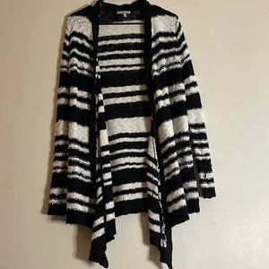 Black and white stripped cardigan